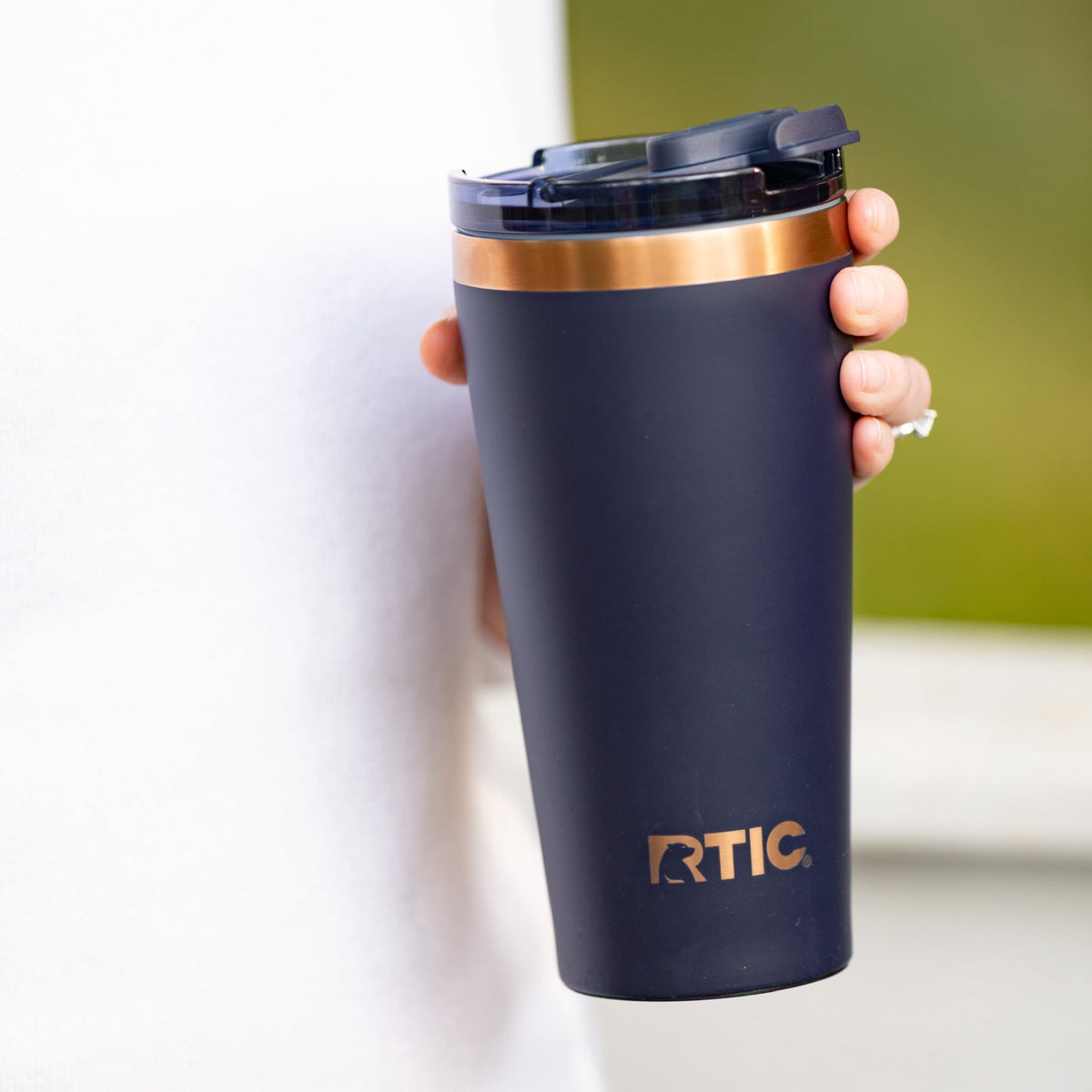 Lunabuddy™ 18 oz Ceramic Lined Insulated Happy Hour Pint Tumbler, Leak Resistant Lid, Soft-Touch Exterior, Dark Midnight Dust