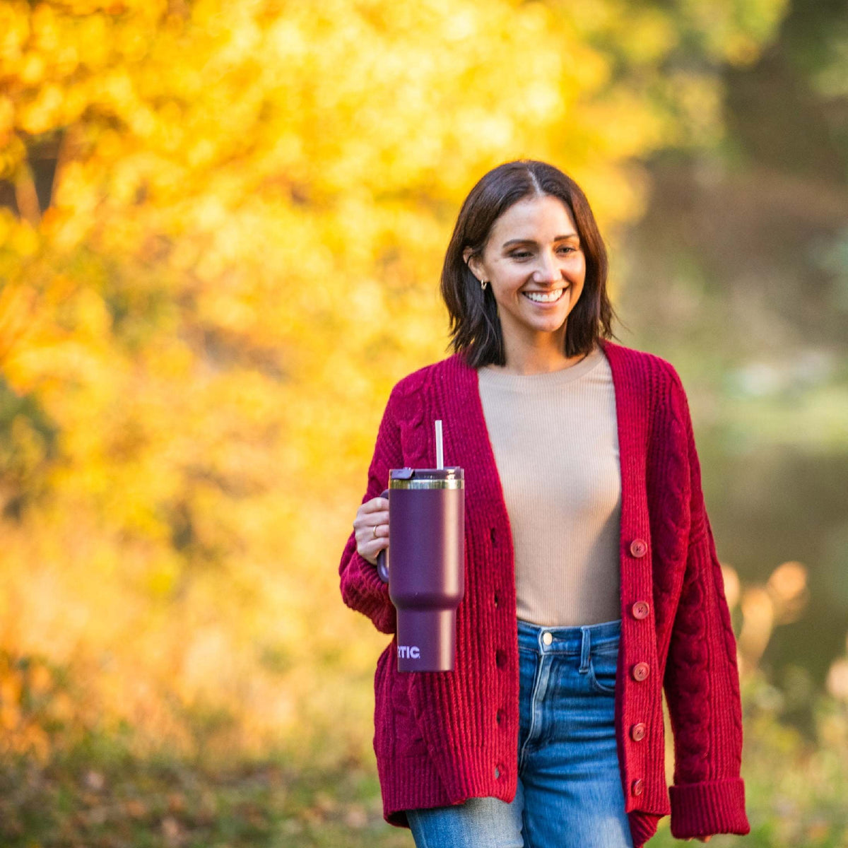 Lunabuddy™ 30 oz Ceramic Lined Road Trip Tumbler with Handle and Leak-Resistant Straw Lid, Plum